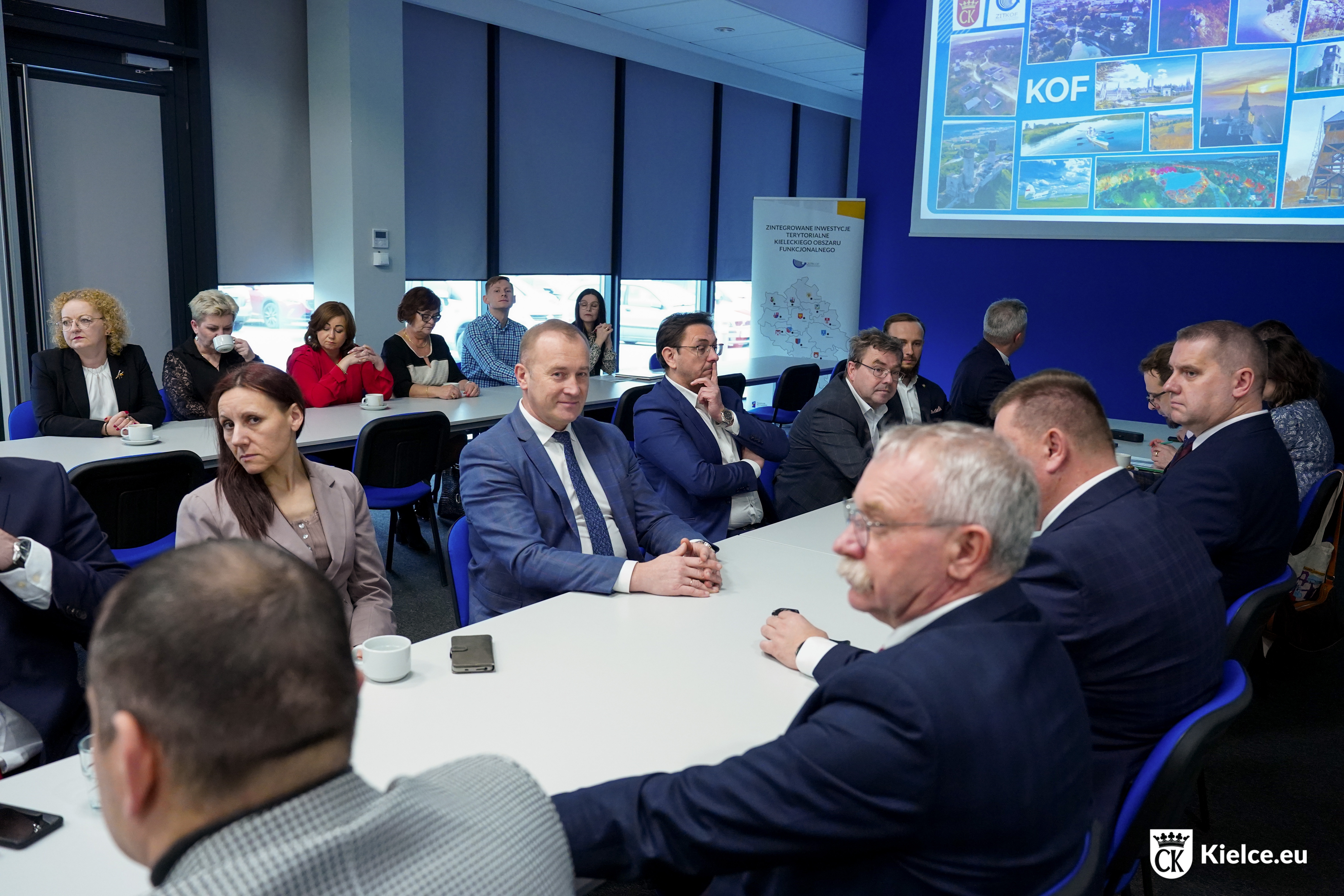 Posiedzenie Komitetu Sterującego Kieleckiego Obszaru Funkcjonalnego  oraz Inauguracja Projektów  realizowanych ze środków  Funduszy Europejskich dla Polski Wschodniej 2021 - 2027